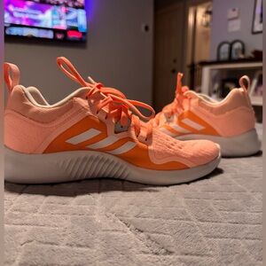 Womens adidas Bounce running shoes size 6 1/2